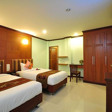 Sky Suites Bangkok Eksteriør bilde