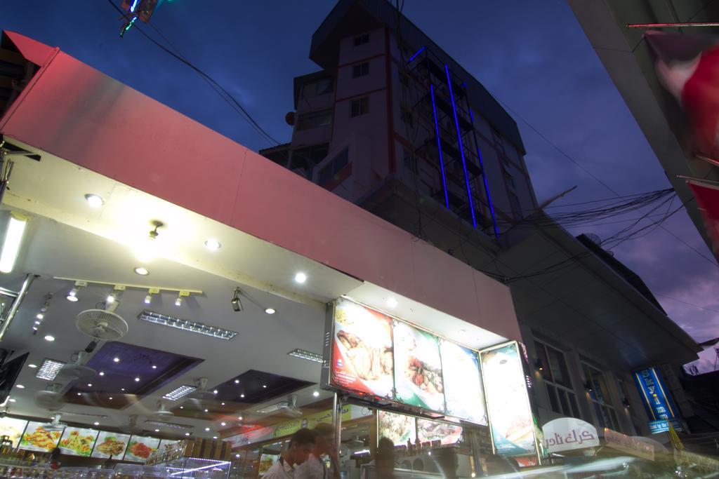 Sky Suites Bangkok Eksteriør bilde