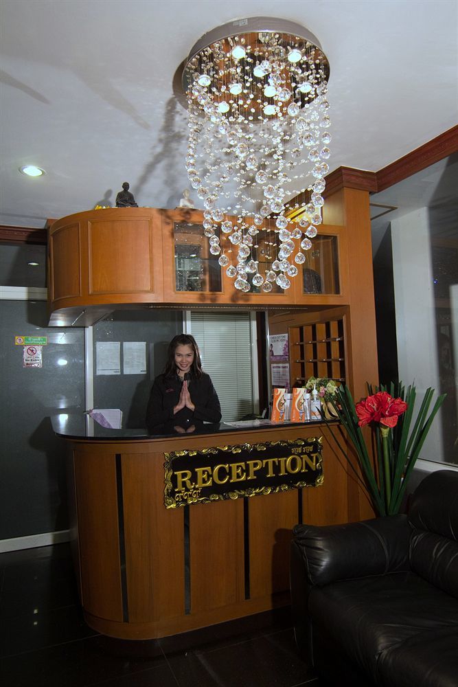 Sky Suites Bangkok Eksteriør bilde