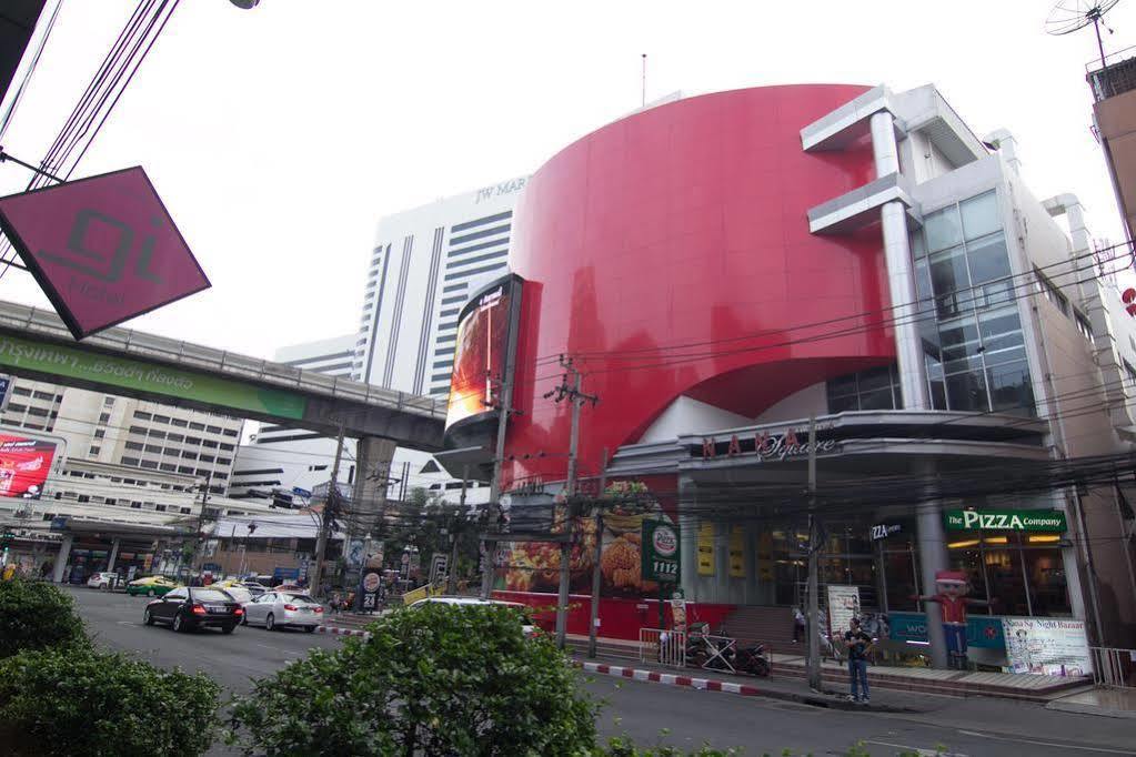 Sky Suites Bangkok Eksteriør bilde